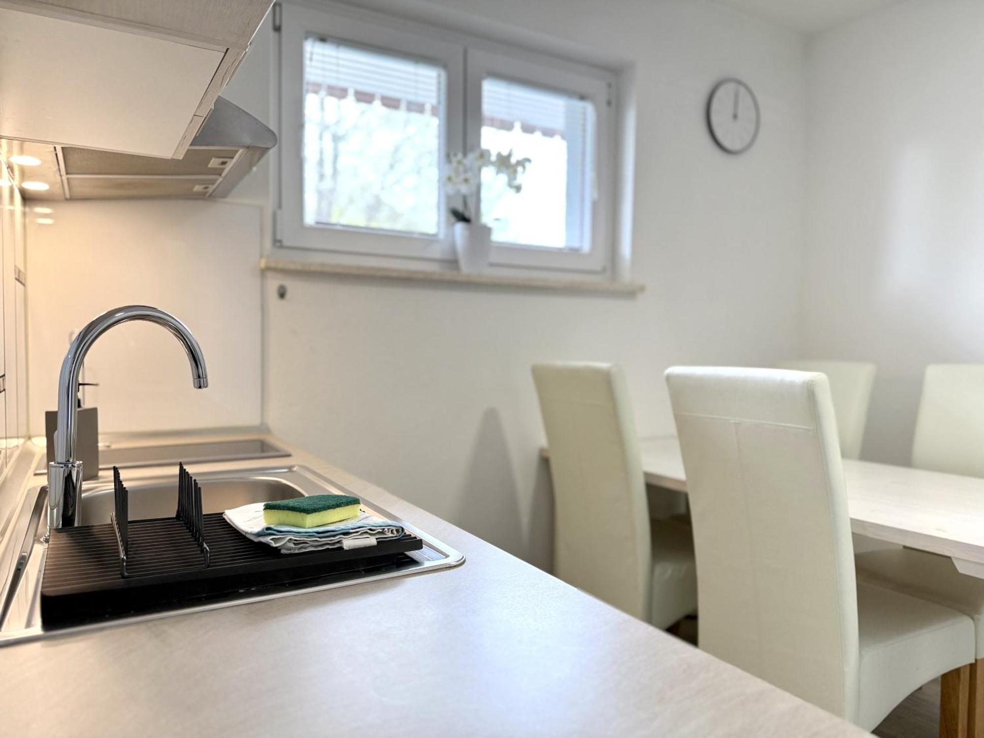 Guest House Kobal Spodnje Gorje Екстериор снимка