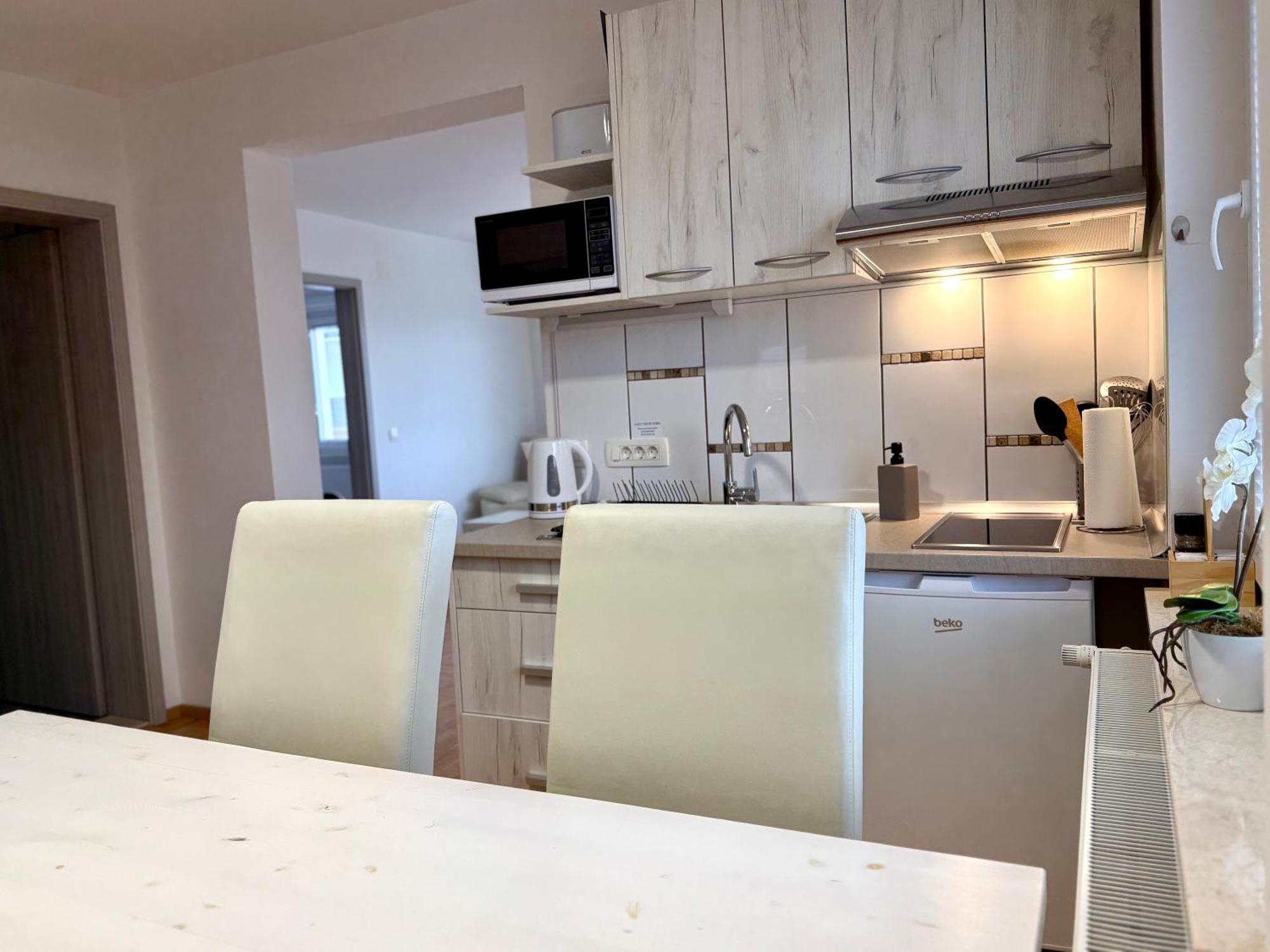 Guest House Kobal Spodnje Gorje Екстериор снимка