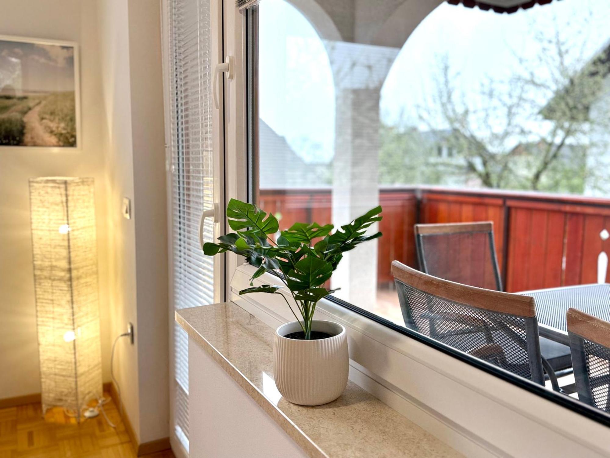 Guest House Kobal Spodnje Gorje Екстериор снимка