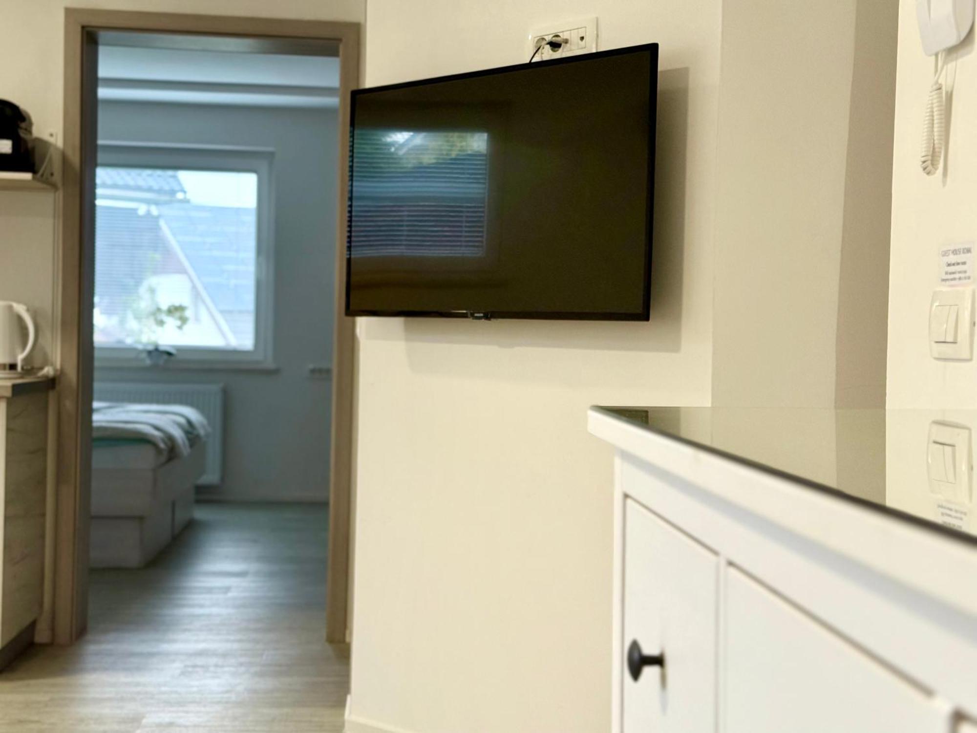Guest House Kobal Spodnje Gorje Екстериор снимка